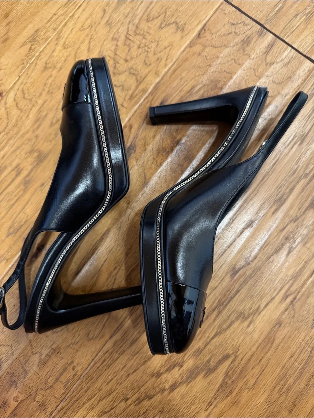 CHANEL Black Leather Slingback Quilted Insole Ballet Mules